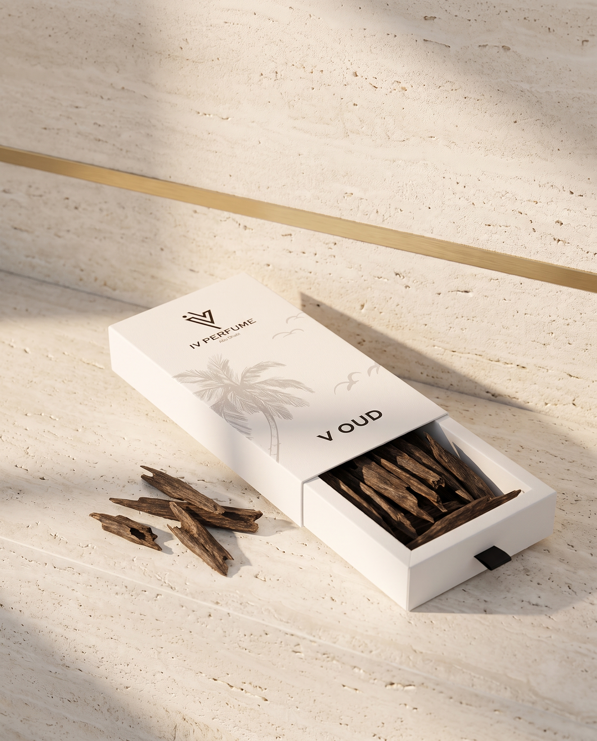 V Oud Zora agarwood box, IV Perfume