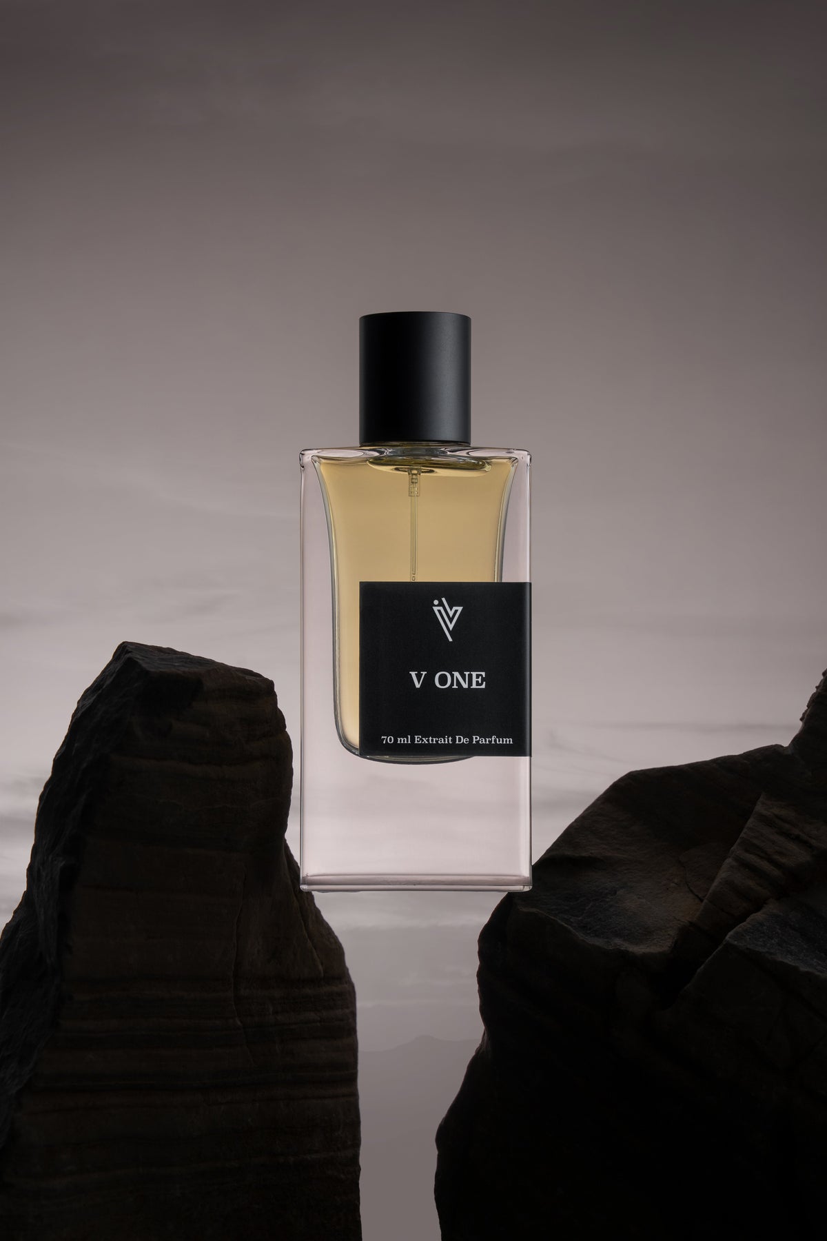 V One, 70 ml Extrait De Parfum, IV Perfume
